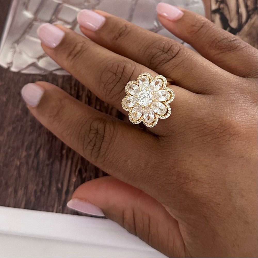 Flower Cocktail Ring CZ Gold-tone Size 9